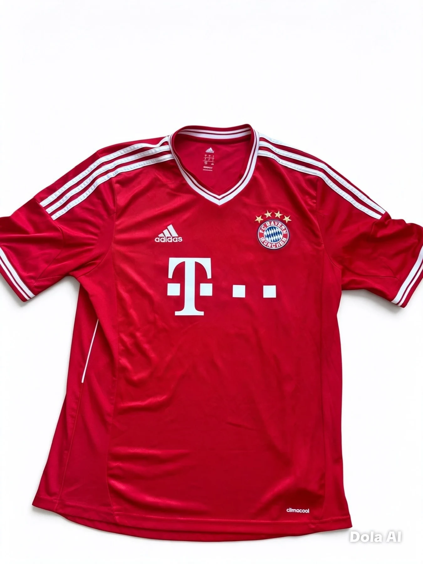 Bayern Munich 2013/14 Pizarro Shirt — front