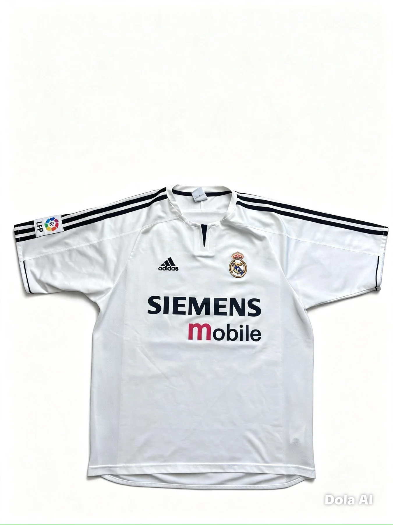 Real Madrid 2003/04 Beckham Shirt — front